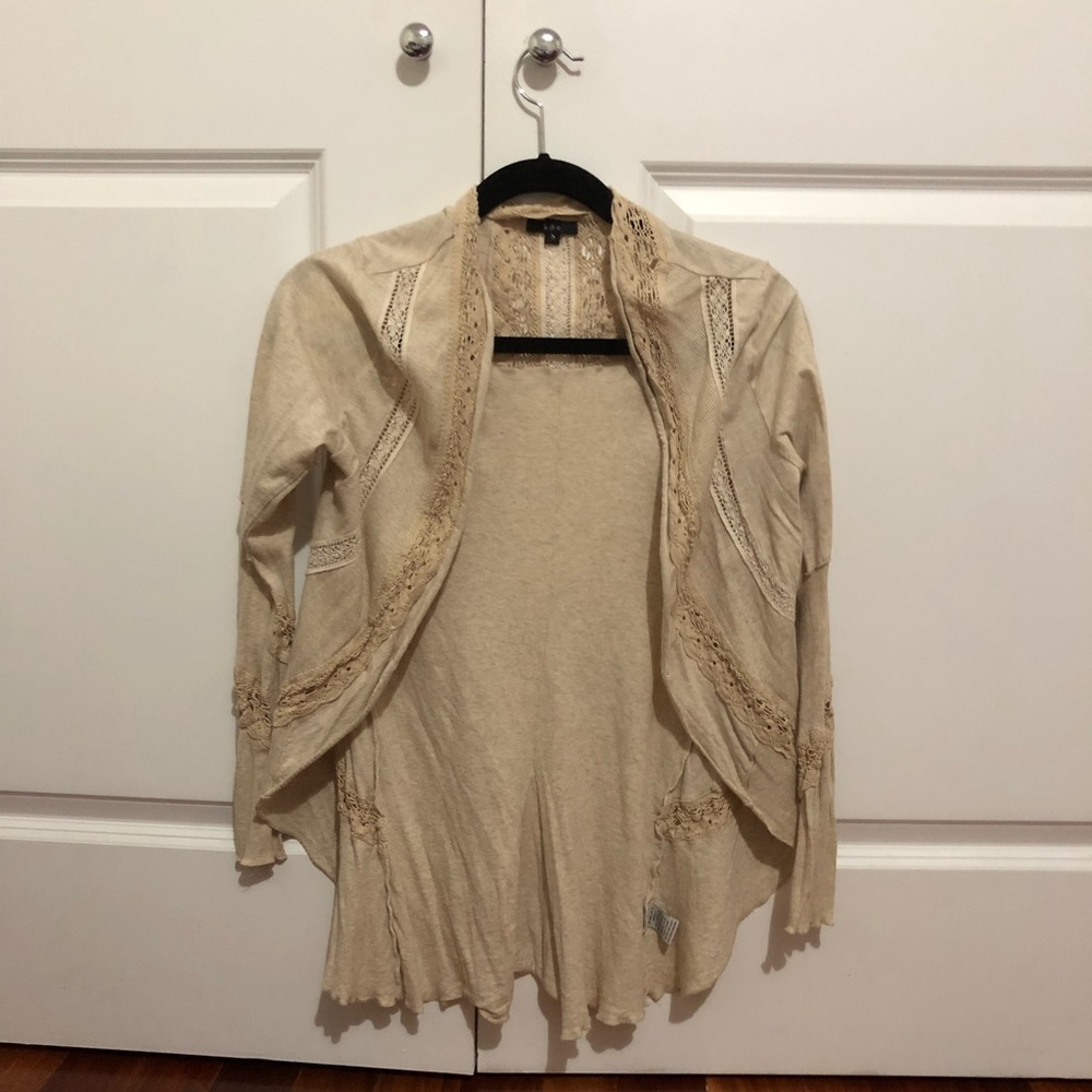 Gently Worn: Light Boho-chic Cream Cardigan
